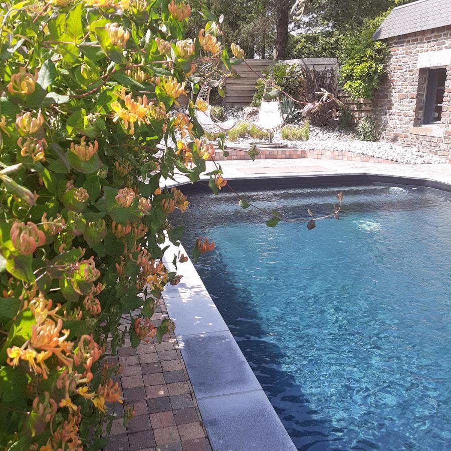 Le Val Daniniere B&B Adult Only Le Mesnil-Garnier Dış mekan fotoğraf