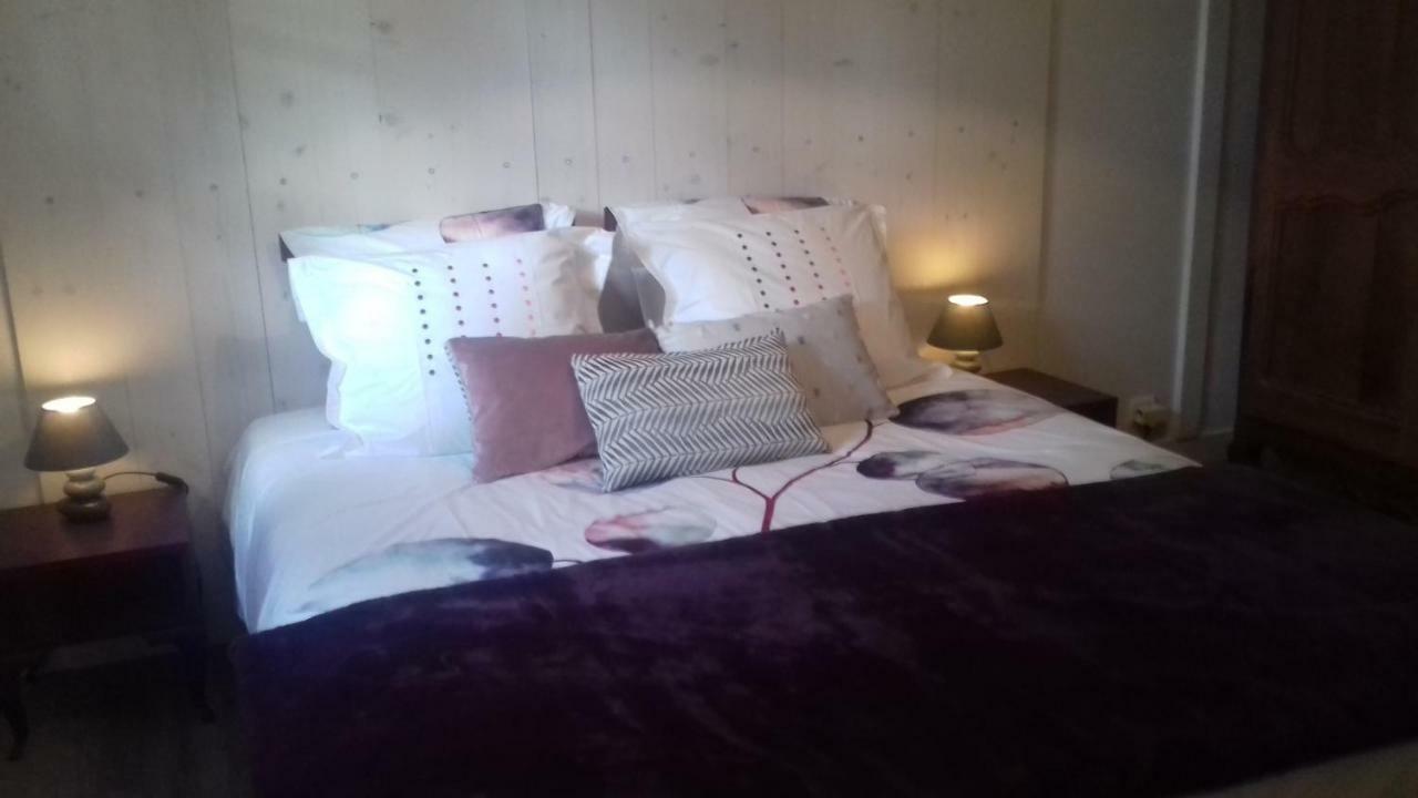 Le Val Daniniere B&B Adult Only Le Mesnil-Garnier Dış mekan fotoğraf