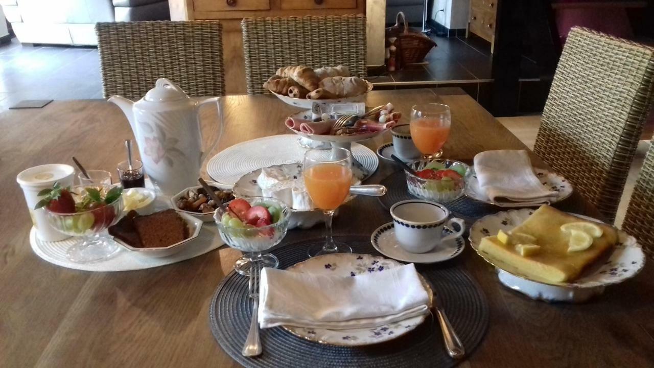 Le Val Daniniere B&B Adult Only Le Mesnil-Garnier Dış mekan fotoğraf