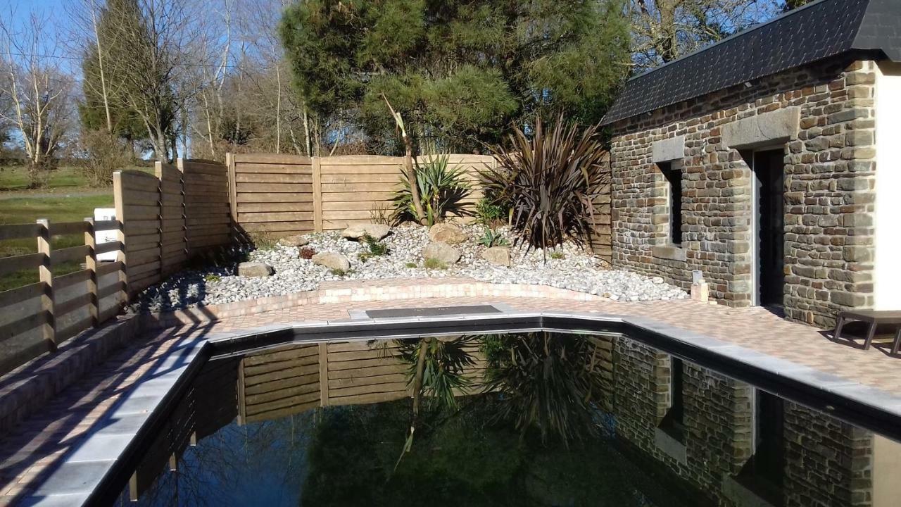 Le Val Daniniere B&B Adult Only Le Mesnil-Garnier Dış mekan fotoğraf